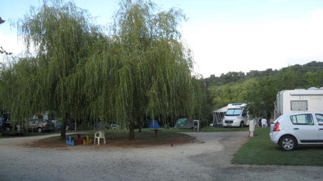 camping-le-madiran.jpg